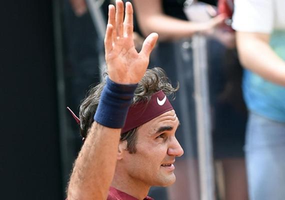 太狠了！费德勒连续十场比赛得分超过关键助攻Ming伤愈复出，达拉斯独行侠临场应变备战全明星赛的简单介绍